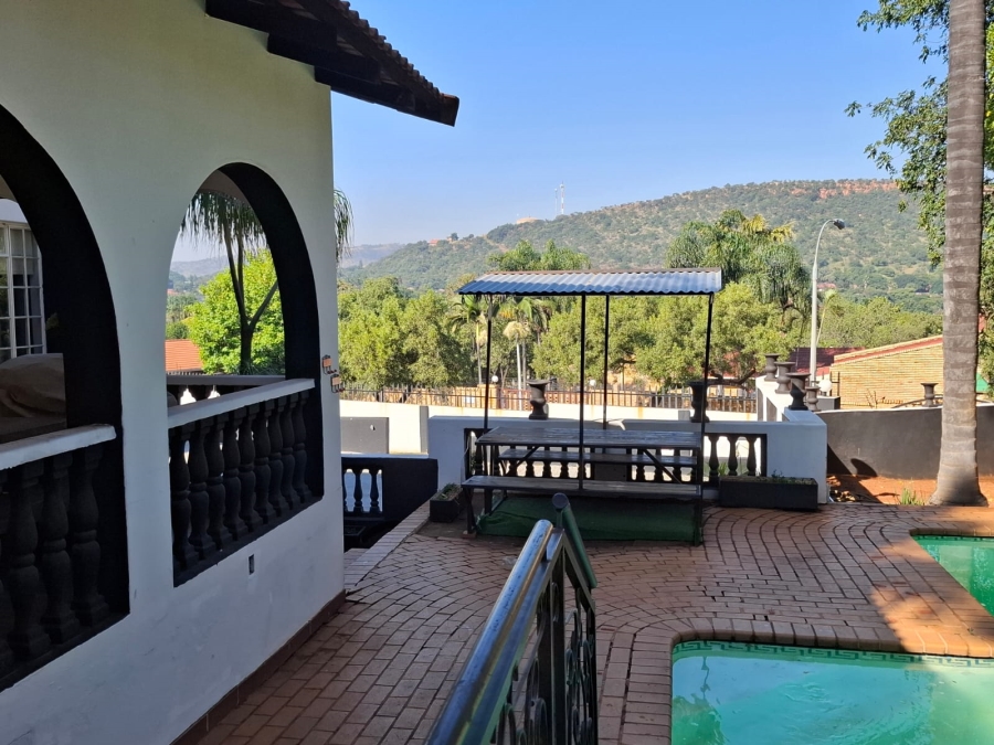 4 Bedroom Property for Sale in Safari Gardens North West